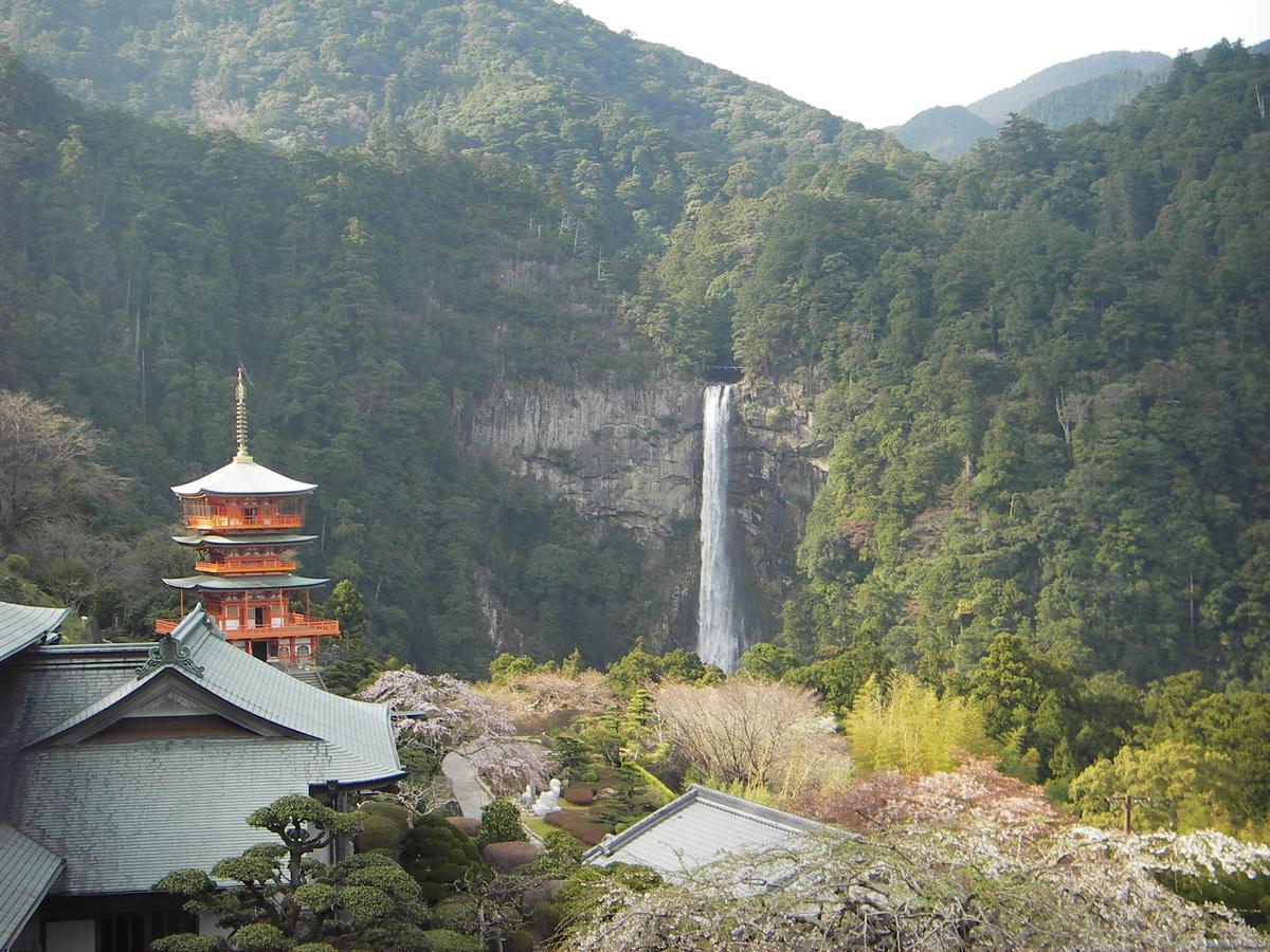 بيت شباب Kumano Backpackers تانابا المظهر الخارجي الصورة